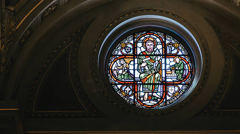 Circular stained glass window